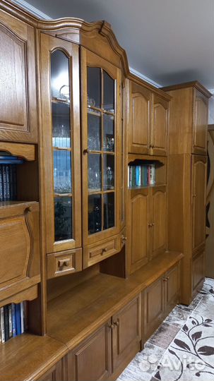 Буфеты и серванты