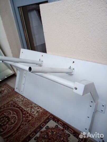 Турник настенный бу