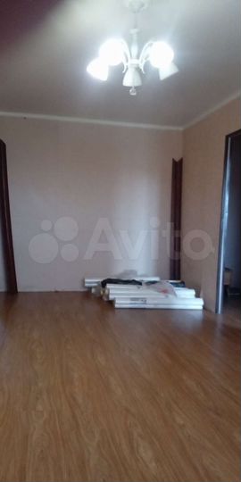 3-к. квартира, 56 м², 5/5 эт.