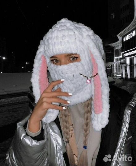 Балаклава из плюшевой пряжи