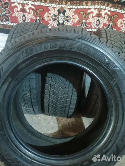 Bridgestone Blizzak Revo GZ 215/65 R16 98S