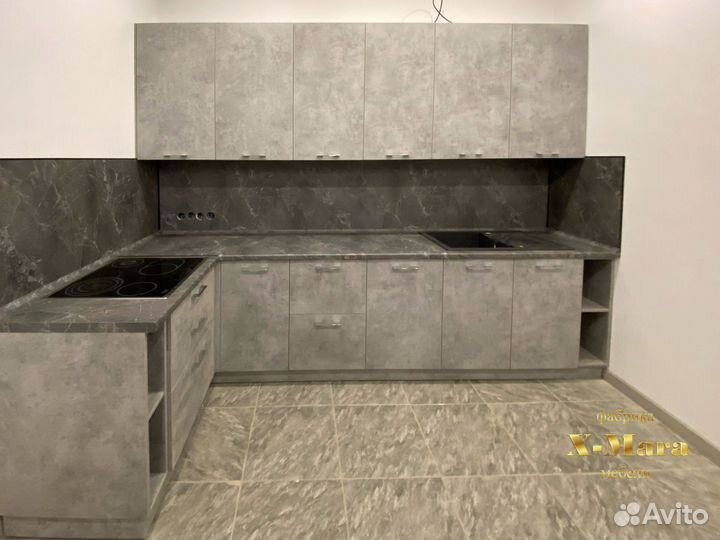 Кухонный гарнитур новый