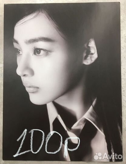 New jeans плакаты