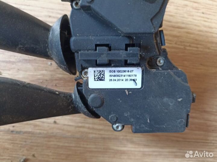 Переключатель поворотов и дворников Mercedes-Benz