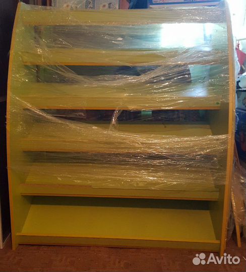 Стеллаж для игрушек или книг