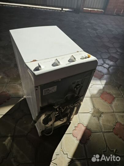 Стиральная машина с вертикальной загрузкой