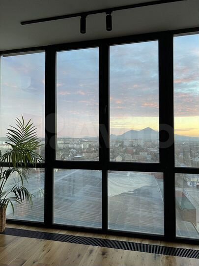 1-к. квартира, 56 м², 10/11 эт.