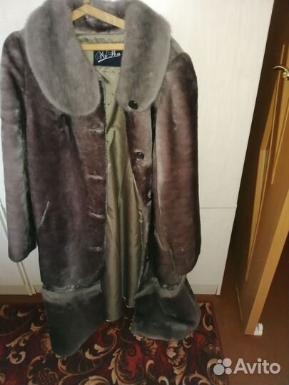 Шуба женская натуральная мутоновая