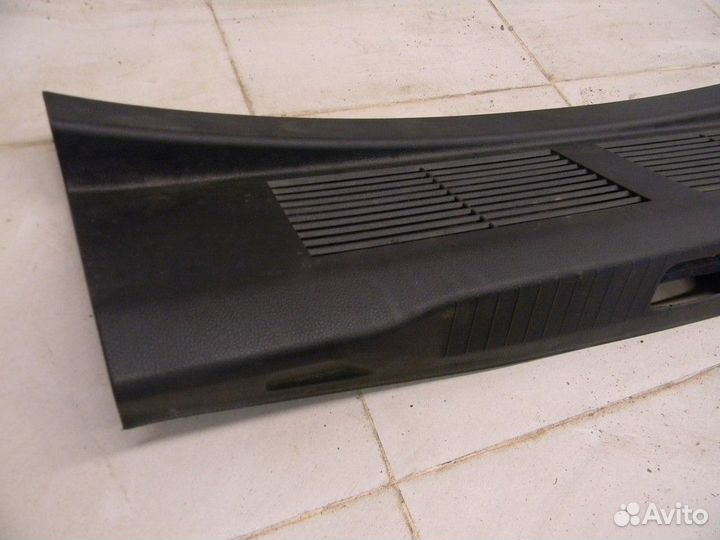 Обшивка багажника Astra J 2010