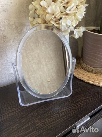 Зеркало настольное
