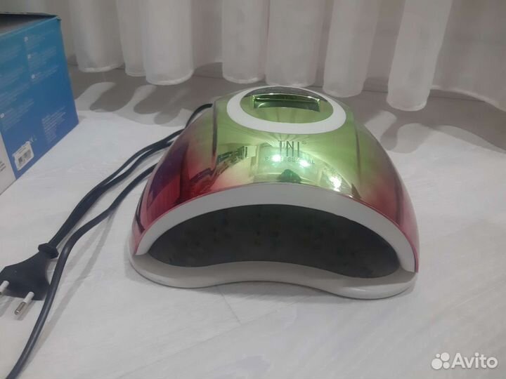 Уф лампа для ногтей и лаки