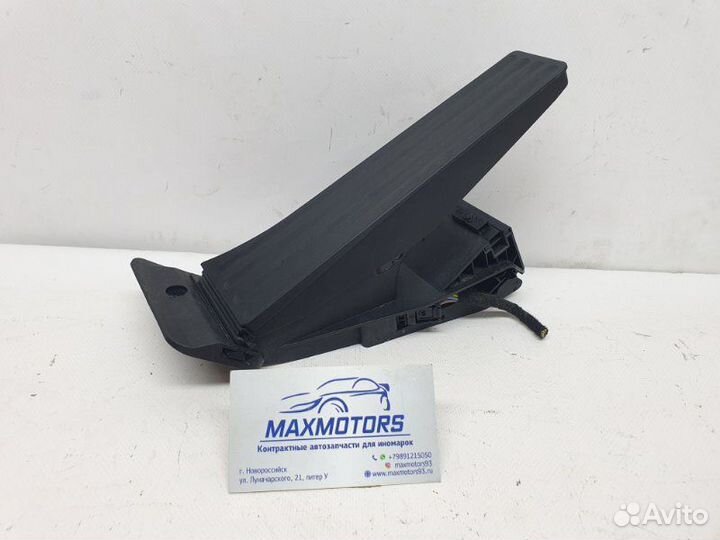 Педаль газа Bmw 3-Series E90 3.0 2010