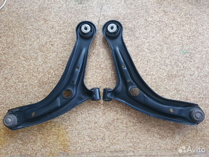 Рычаг Ford Fiesta 6