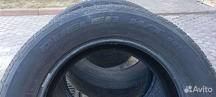 Bridgestone Dueler H/T 687