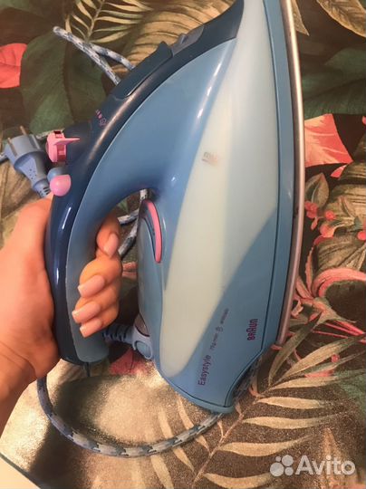 Утюг braun