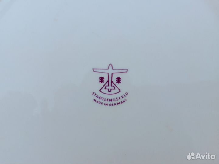 Старинная фарфоровая супница