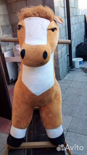 Лошадь качалка