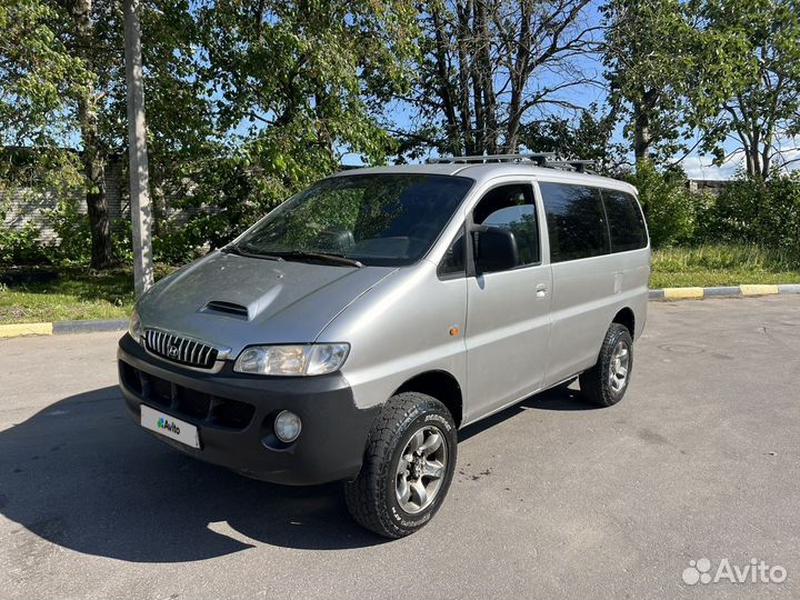 Hyundai starex 2000 2004. Старекс 2000 белый.