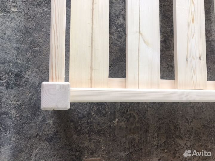 Кровать из массива двухспальная, односпальная