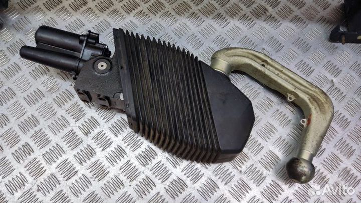 Б/У Б/У Фаркоп Электрический, состояние отличное