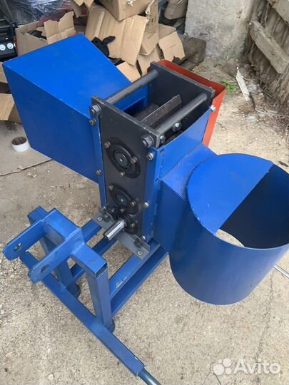 Веткоруб для минитрактора, измельчитель веток