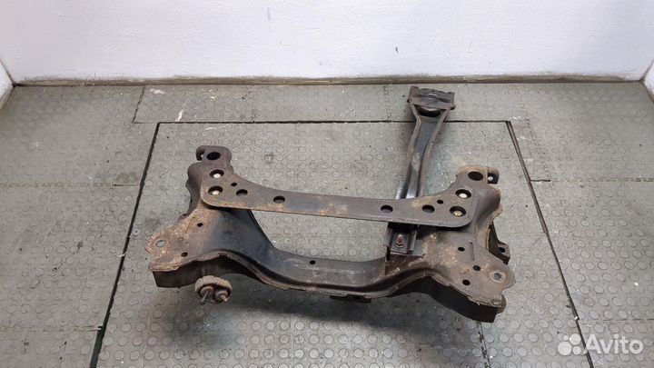 Балка подвески передняя Mazda Tribute