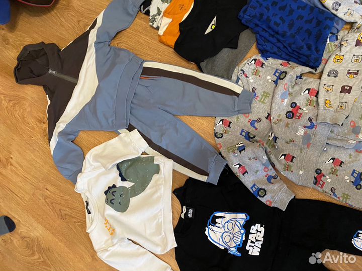 Большой пакет одежды на мальчика 86/92