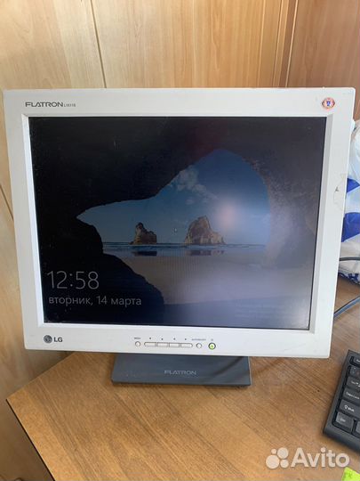 Монитор для компьютера