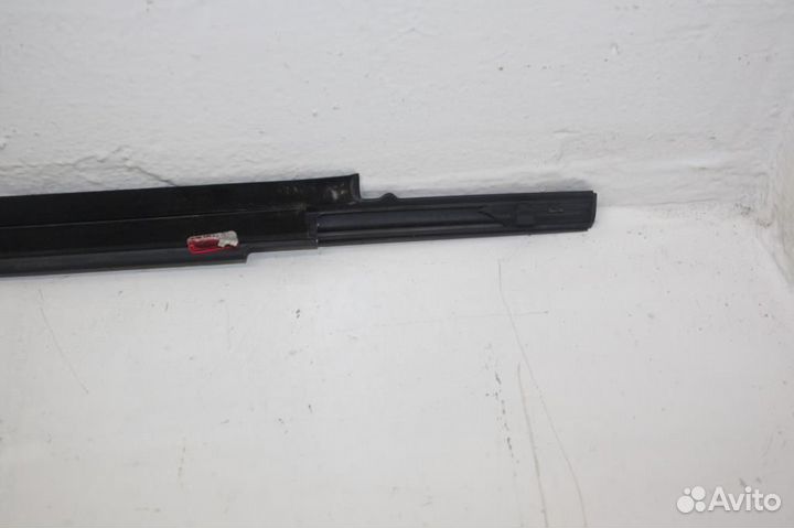 Молдинг стекла передней правой двери Lifan х50