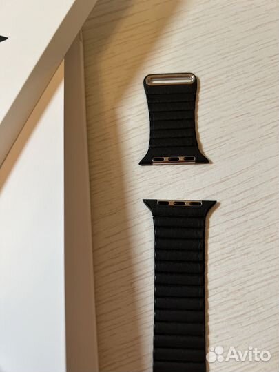 Ремешок для Apple Watch 44mm Black Leather Loop M