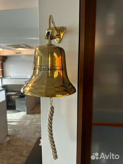 Рында штурвал подзорная труба