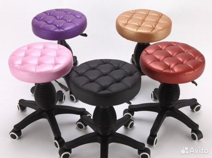 Стул для мастера педикюра, косметолога