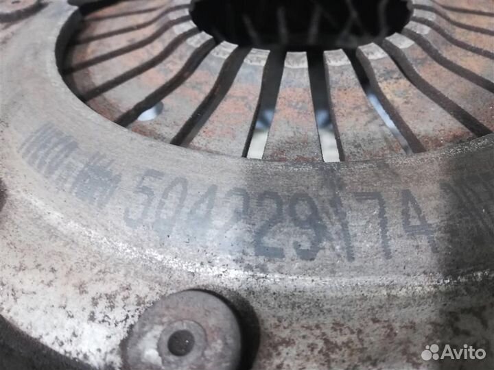 Корзина сцепления Iveco Tector6 504229174