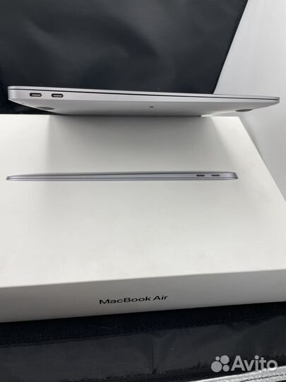 Macbook Air 13 (2020), 256 гб, М1