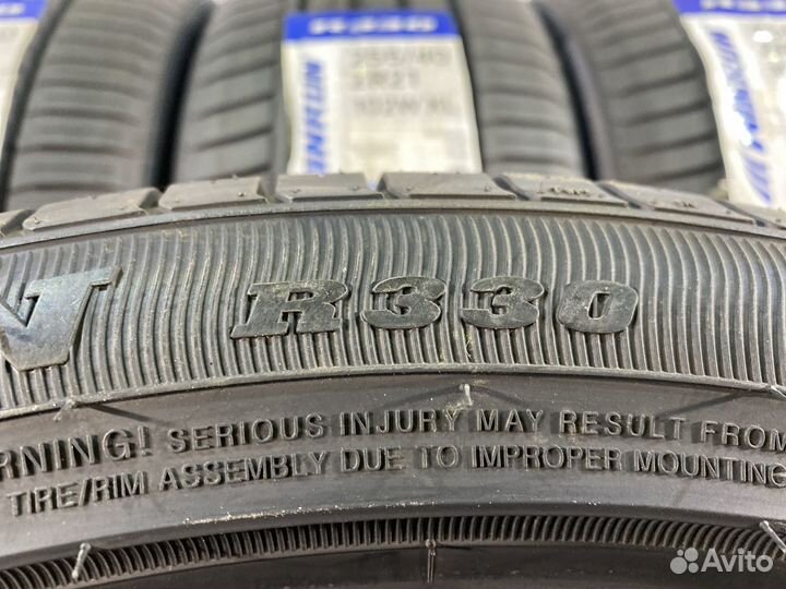 Winrun R330 255/40 R21 100Y