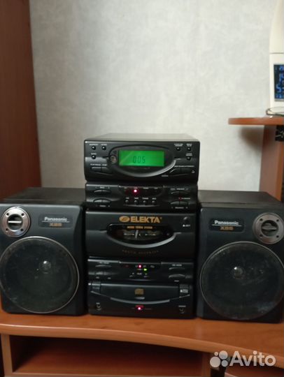 Музыкальный центр