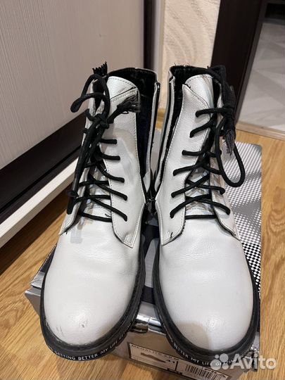 Ботинки осенние для девочки