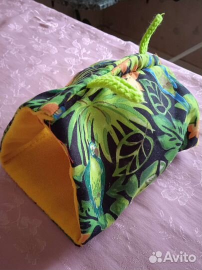 Отдам гнезда - домики для попугаев