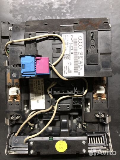 Плафлн салона audi a8 d3