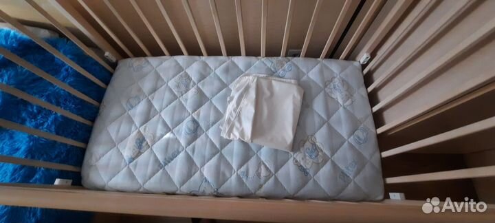 Детская кроватка