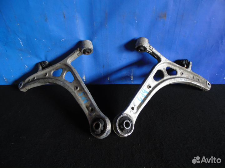 Рычаг передний левый Subaru Legacy B13 BL