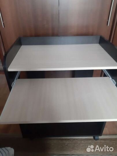 Компьютерный стол новый