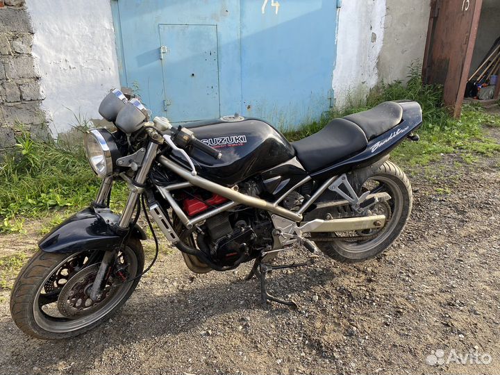 Запчасти разбор Suzuki gsf 400 1 bandit 89-93