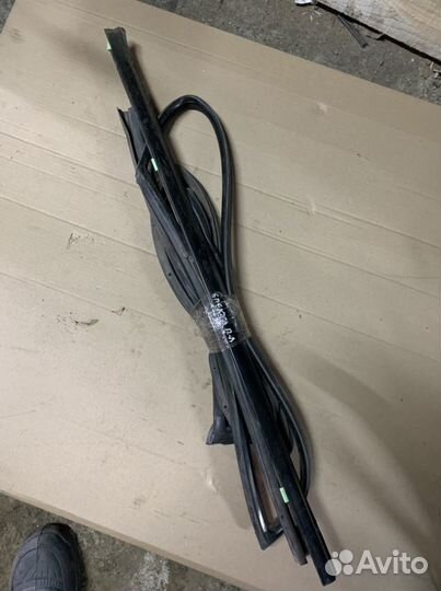 Бархотка двери передняя левая kia spectra