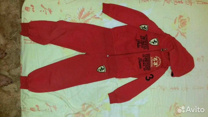 Спортивный костюм