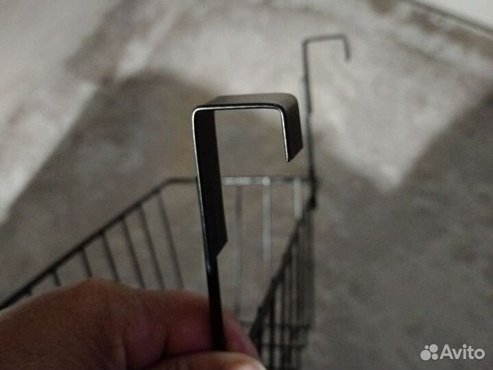 Корзина на рейлинг черная