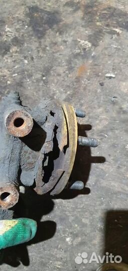 Кулак поворотный передний левый Kia Ceed 1