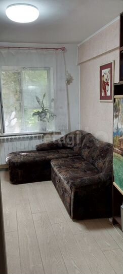 2-к. квартира, 42 м², 1/5 эт.