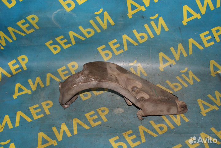 Кранштейн генератора Opel Vectra B