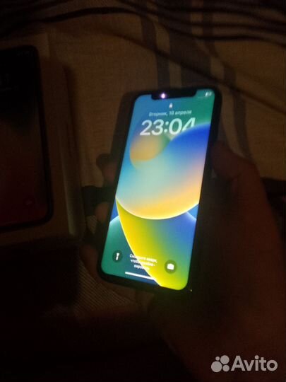 iPhone X, 64 ГБ